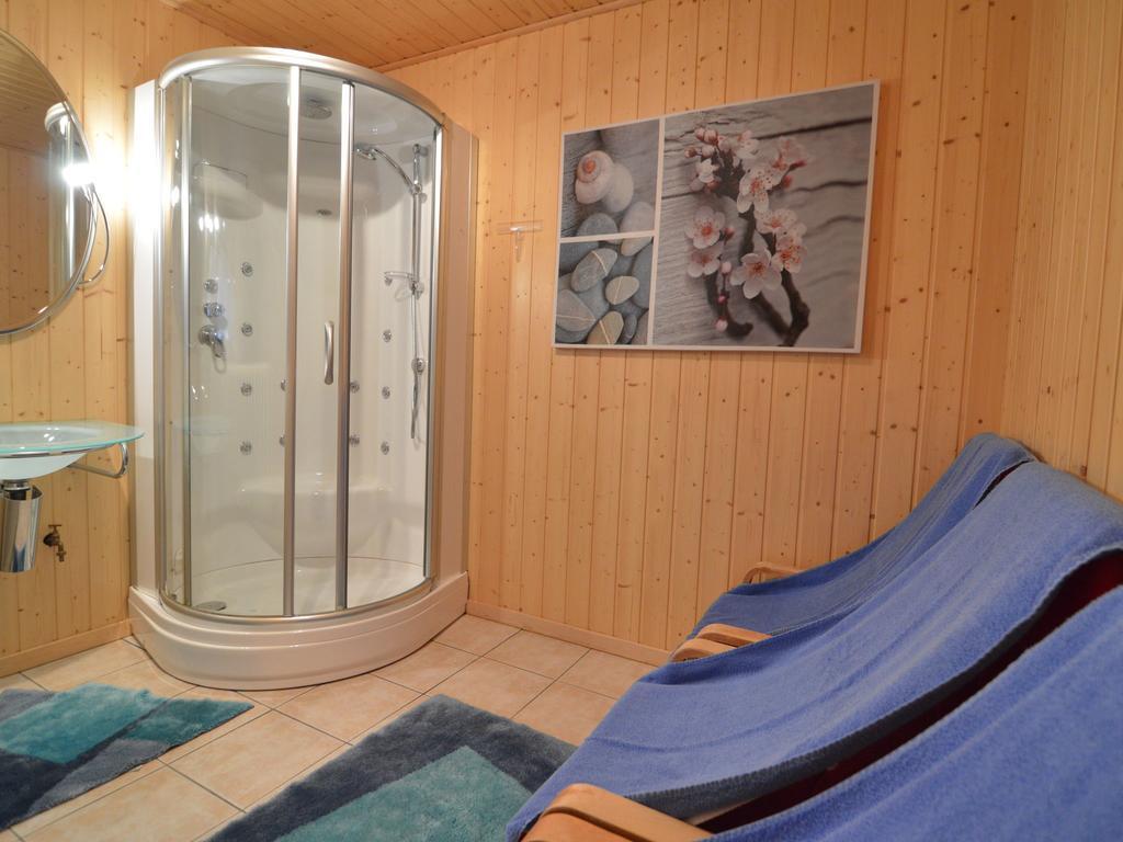 Modish Holiday Home In Waimes With Sauna Eksteriør bilde